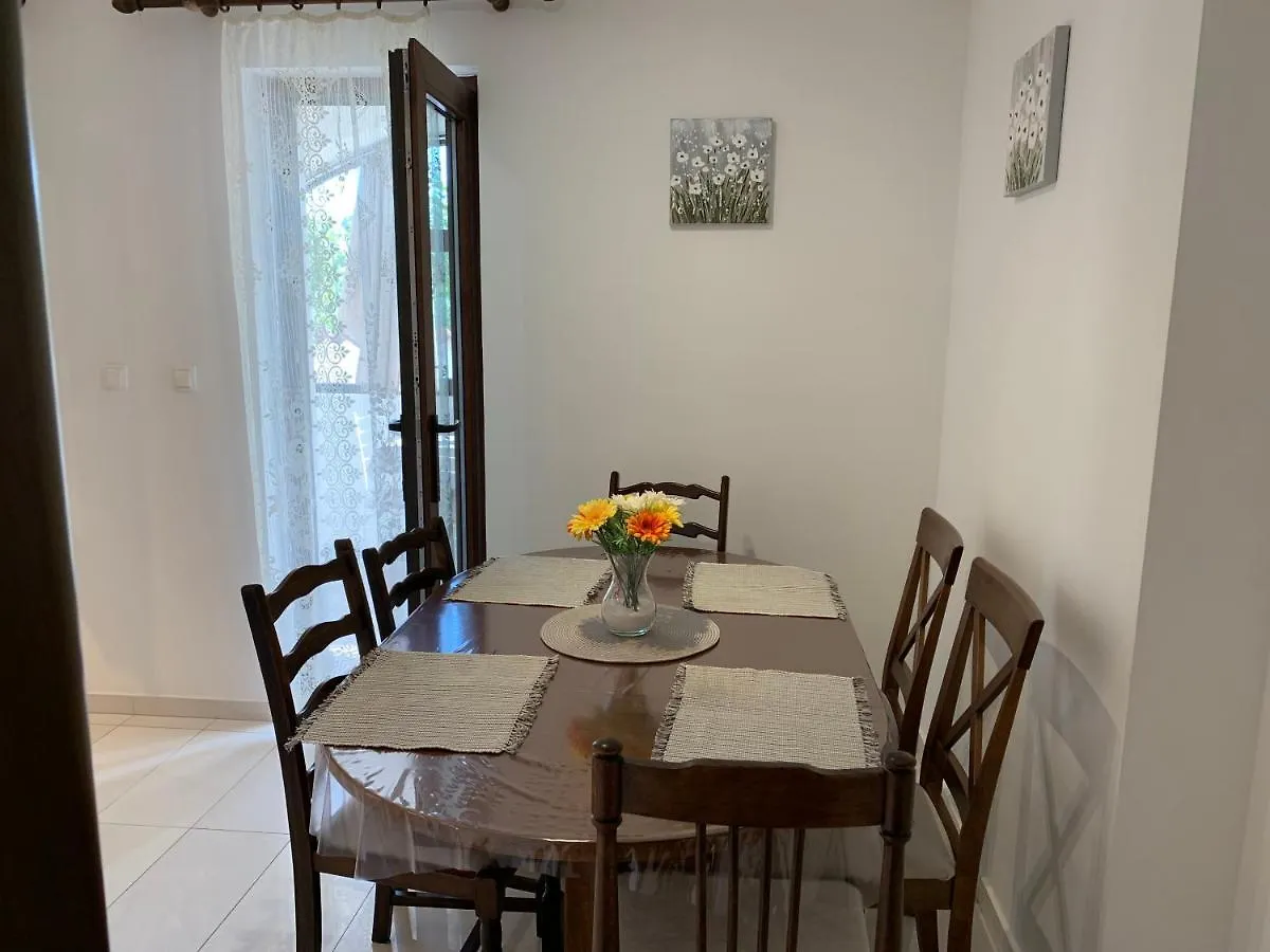 Ferienwohnung Puntizela-Patty Pula Apartment